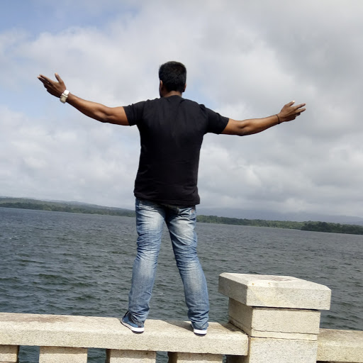 Santhu8585/Bangalore, India/H R Executive