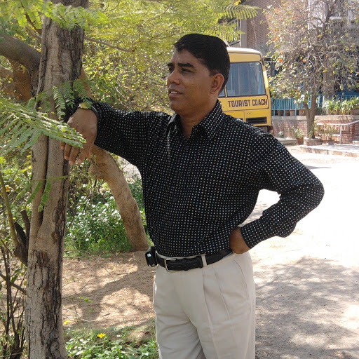 shashi-macwan's Profile Picture